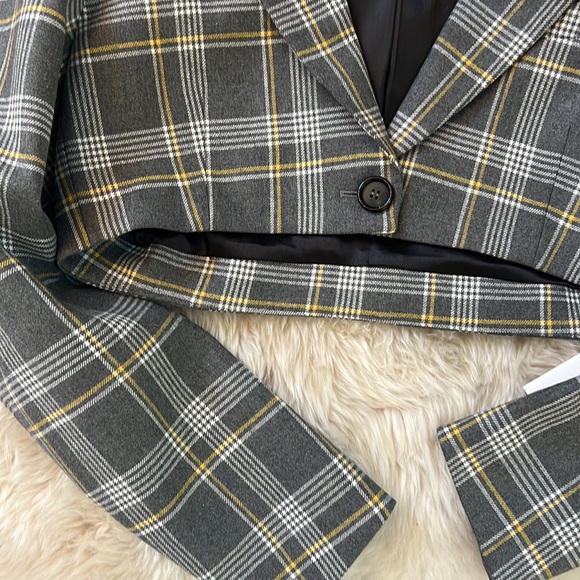 Elleme Checked Cropped Jacket - Picture 3 of 9